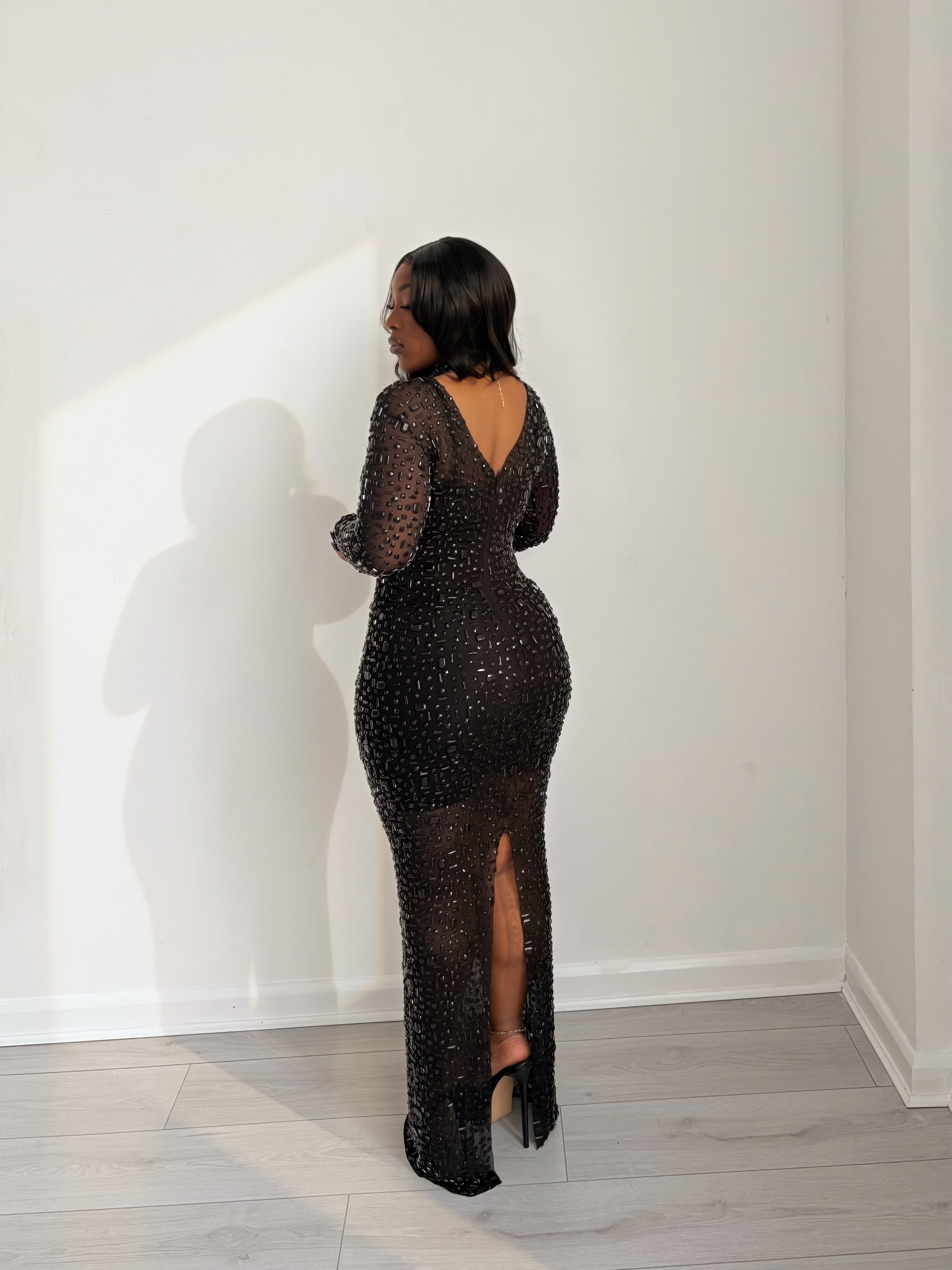 Ruva Long Sleeved Maxi Dress - Midnight Black